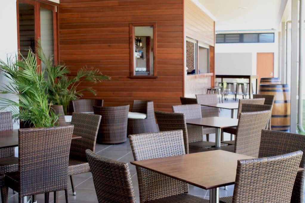 Merinda Village Hotel ボーエン エクステリア 写真